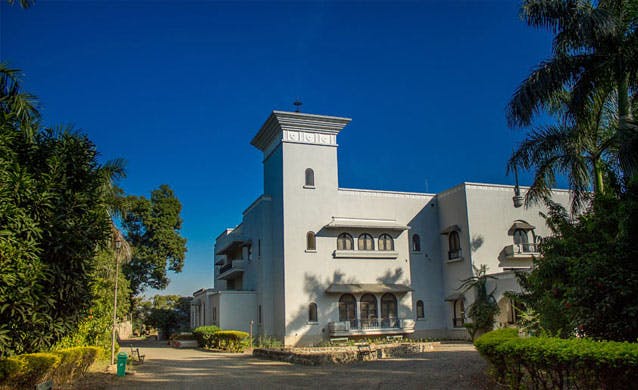 Jhira Bagh Palace