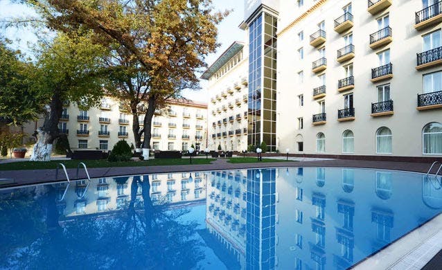 Lotte City Hotel Tashkent Palace