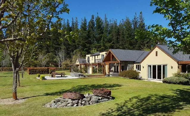 Maple Lodge