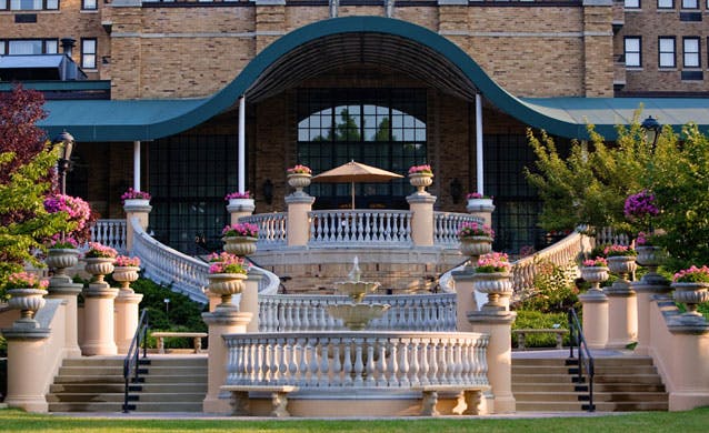  Omni Shoreham
