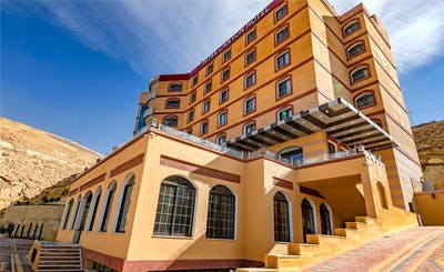 Petra Canyon Hotel