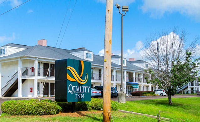 Quality Inn & Suites