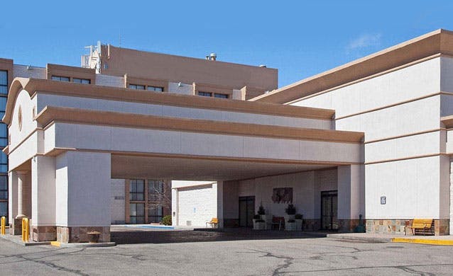 Red Lion Hotel & Conference Center Cheyenne