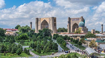 Bibi-Khanum-Mosque-01-bibik