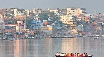 cruising-on-brahmaputra-05
