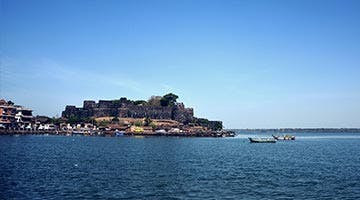deccan-odyssey-maharashtra-splendor-09