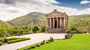 garni-temple-wond