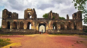 gateway-to-the-deccan-highlands-04