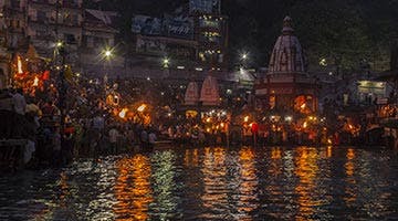 golden-triangle-and-the-ganges-08