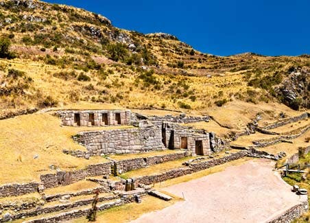 Trek Along The Inca Trail and Machu Picchu